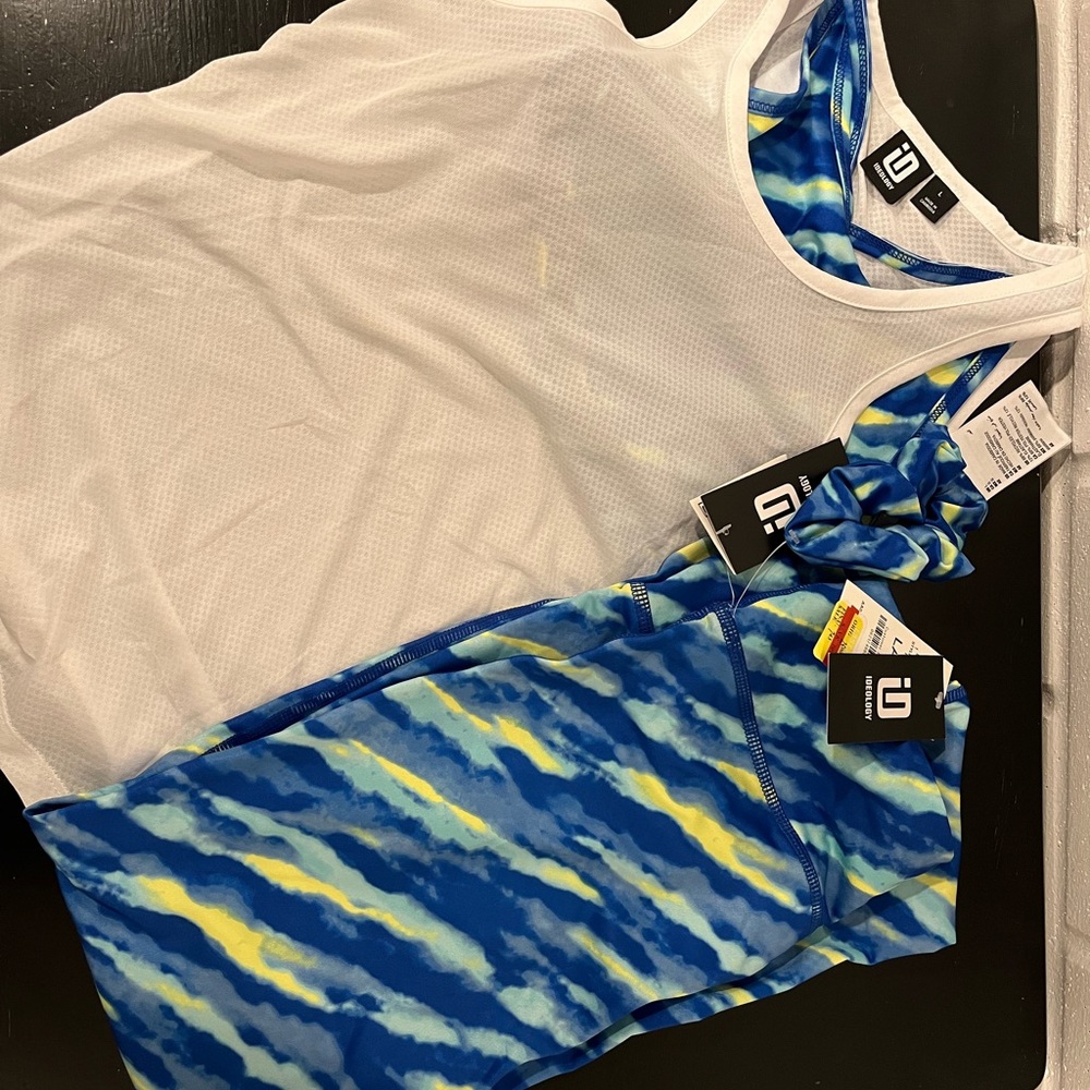 Ideology Blue and Yellow Active Set